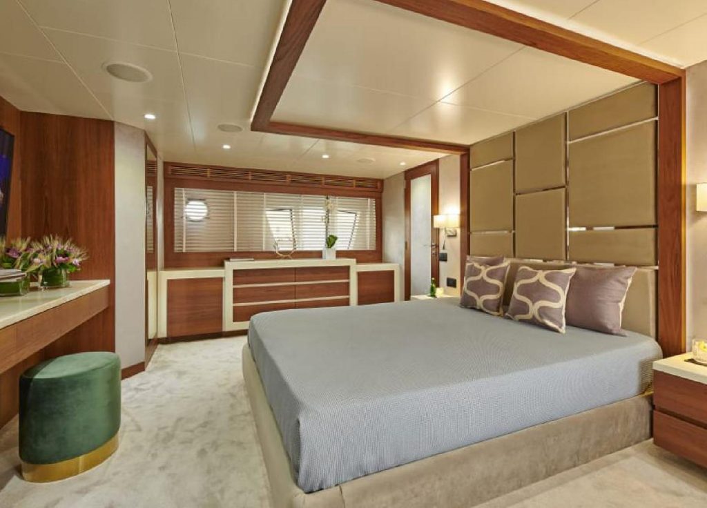 Azimut 88 „La Fenice" – Ansicht 8