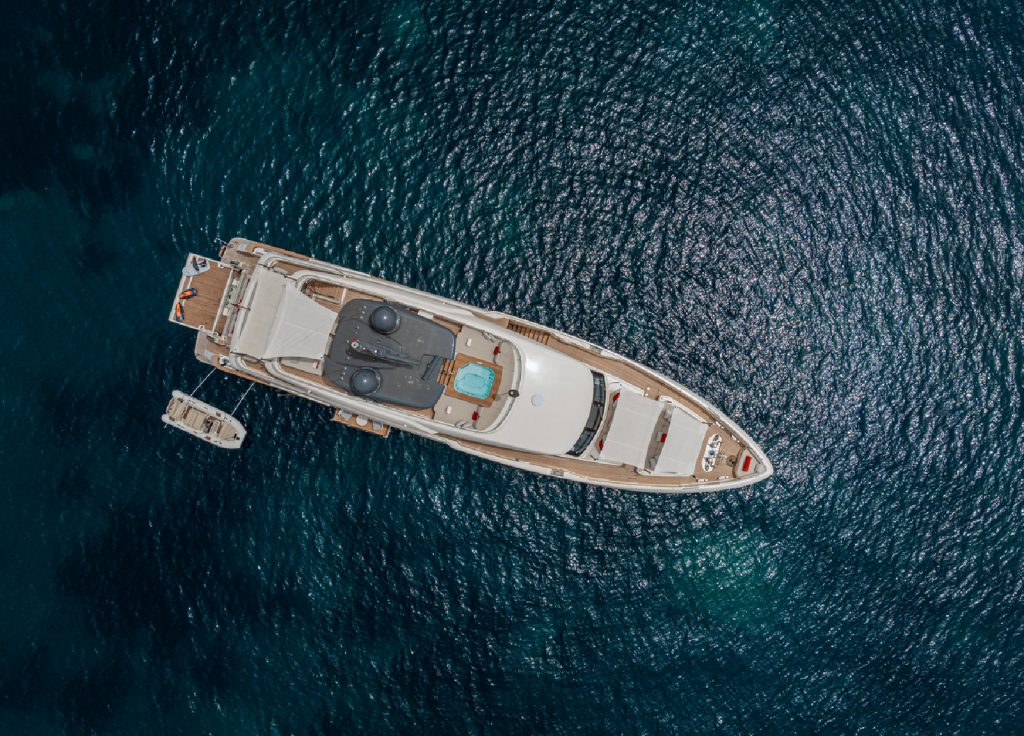 Custom Line Navetta 33 „Diana II" – Ansicht 4
