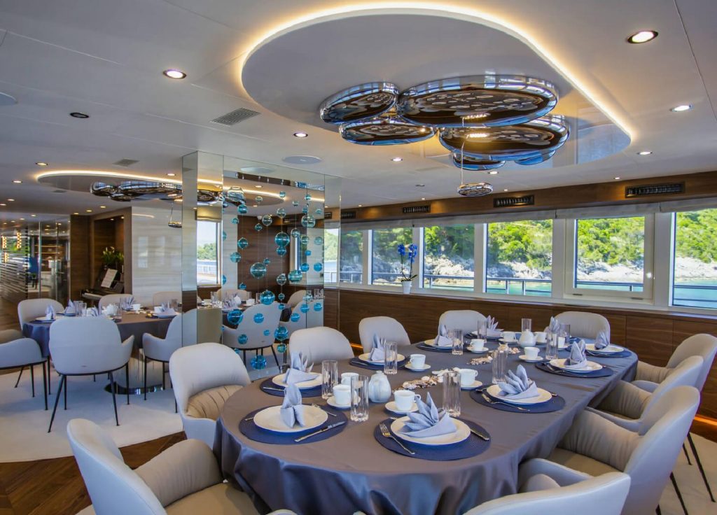 MV Custom Line 52M „Anthea" – Ansicht 6