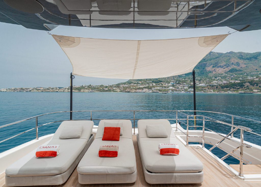Custom Line Navetta 33 „Diana II" – Ansicht 9