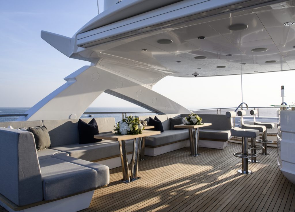 Sunseeker 40m "Berco Voyager" – Flybridge