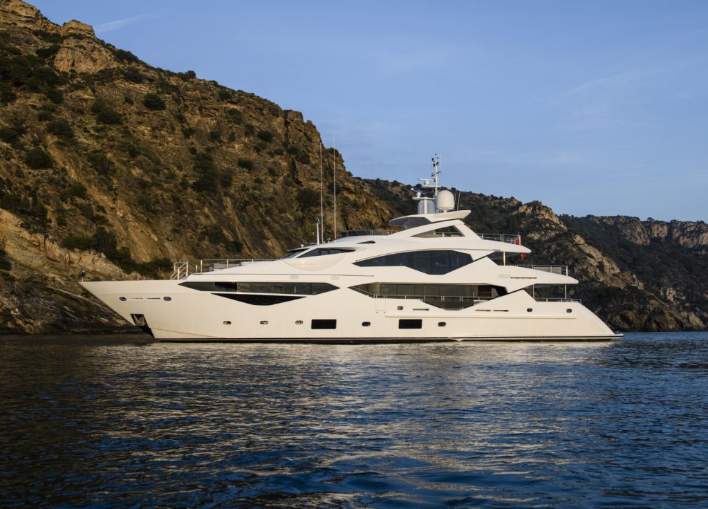 Sunseeker 40m "Berco Voyager" – Ansicht 2