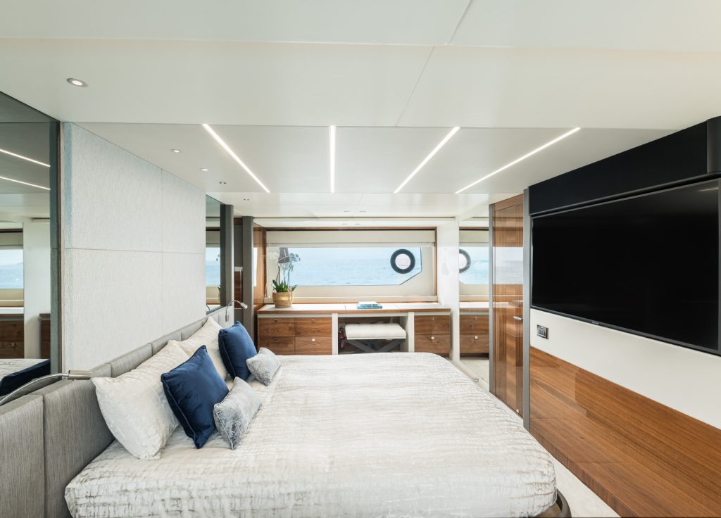 Sunseeker 76 "Saahsa" – Mastersuite