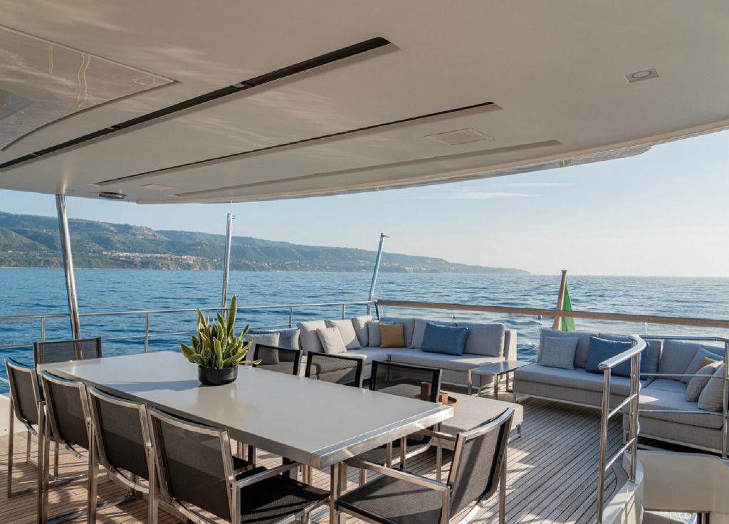 Sanlorenzo SD90 "Unicka" – Deck