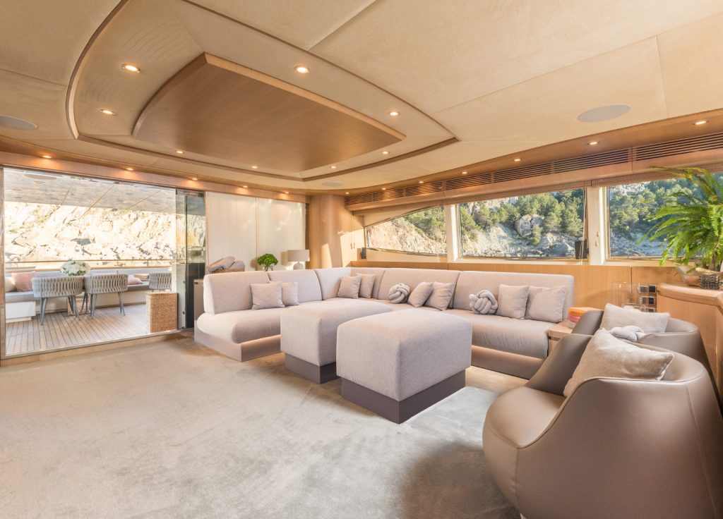 Astondoa 102 GLX "B4" – Salon