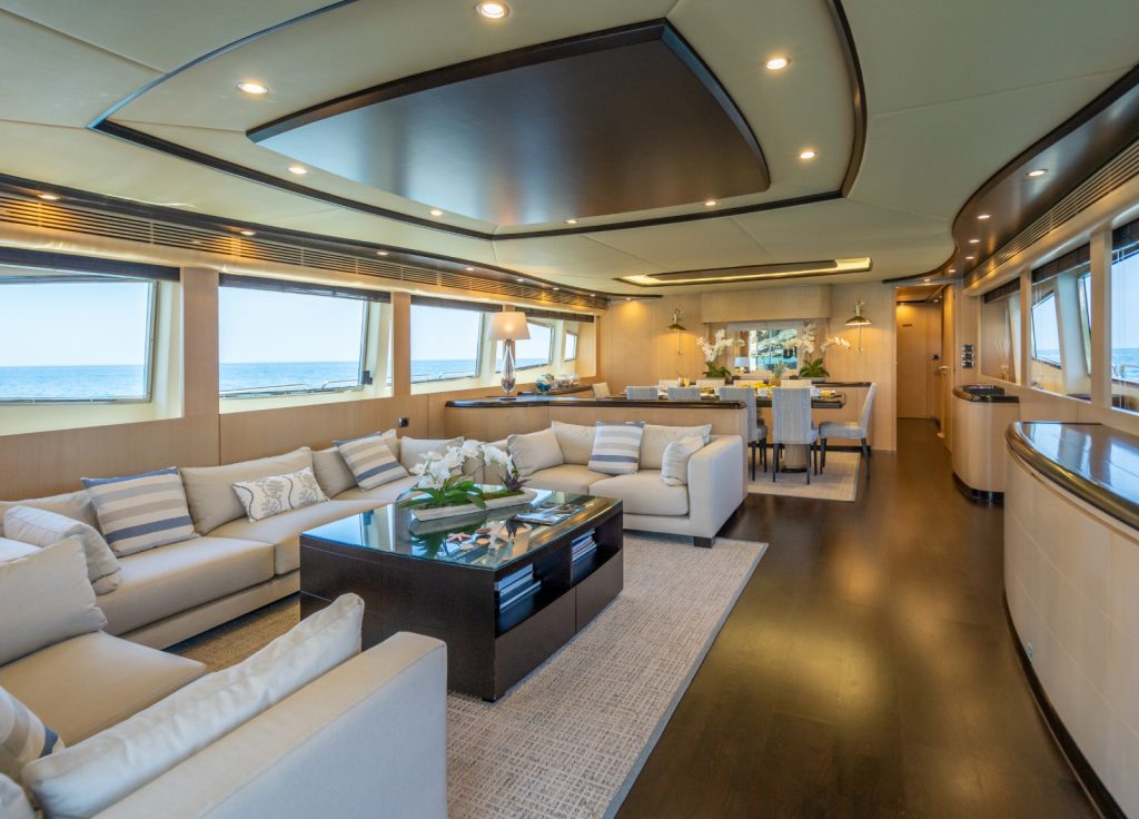 Astondoa 102 GLX "Dolce Vita IV" – Salon