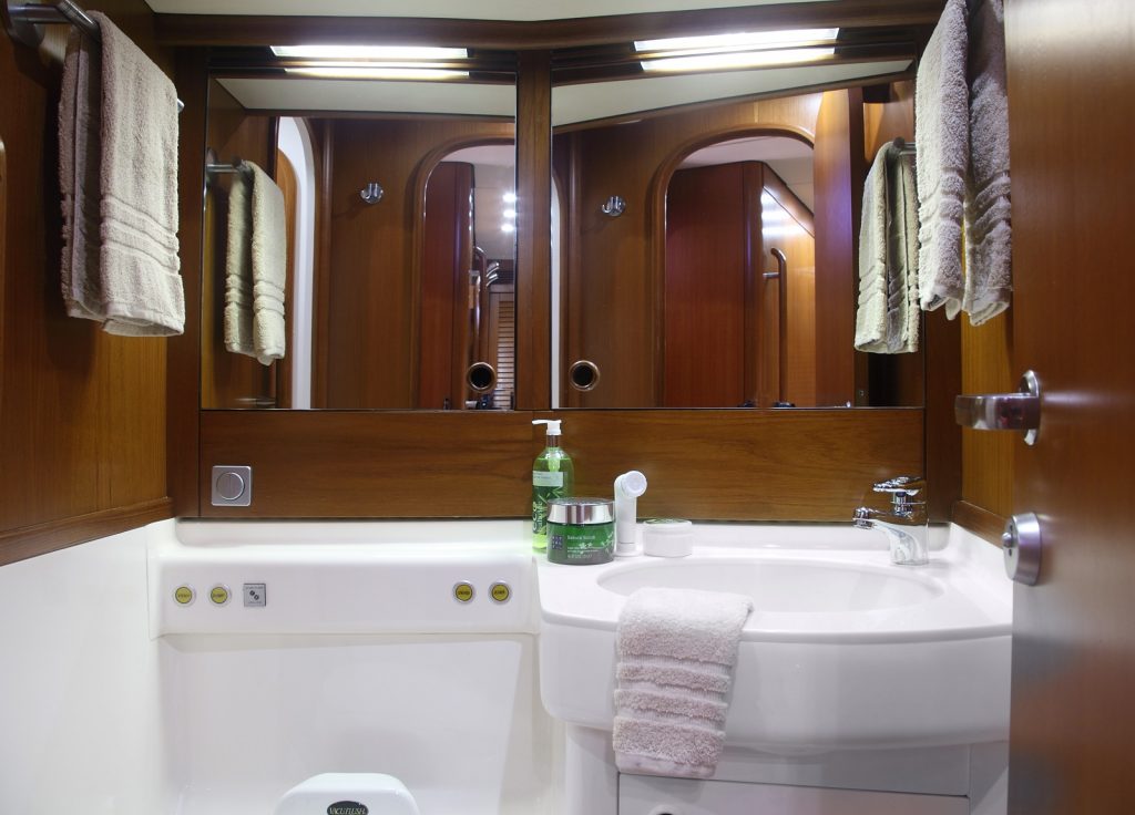 Nautor's Swan 20m "Constanter" – Bad