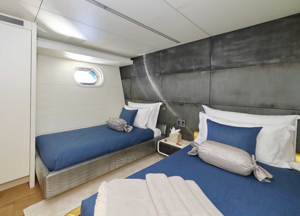 Admiral 35 "Anavi" – Kabine