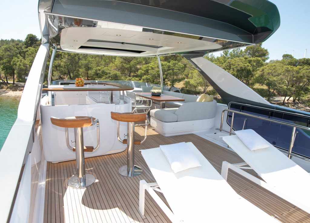 Azimut 78 Fly "Prewi" – Flybridge