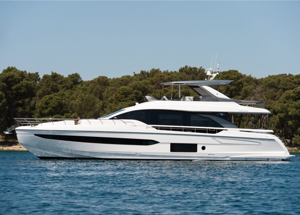 Azimut 78 Fly "Prewi" – Flybridge