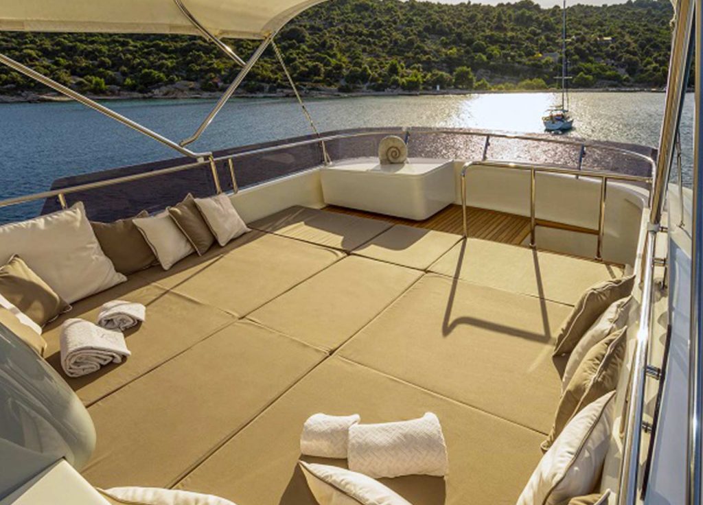 Ferretti Navetta 33 "Seventh Sense" – Ansicht 4