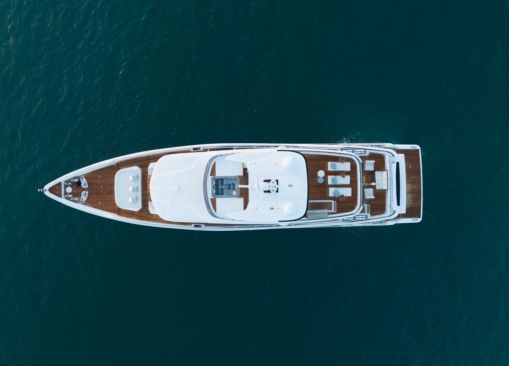 Majesty 120 "Olivia" – Luftaufnahme