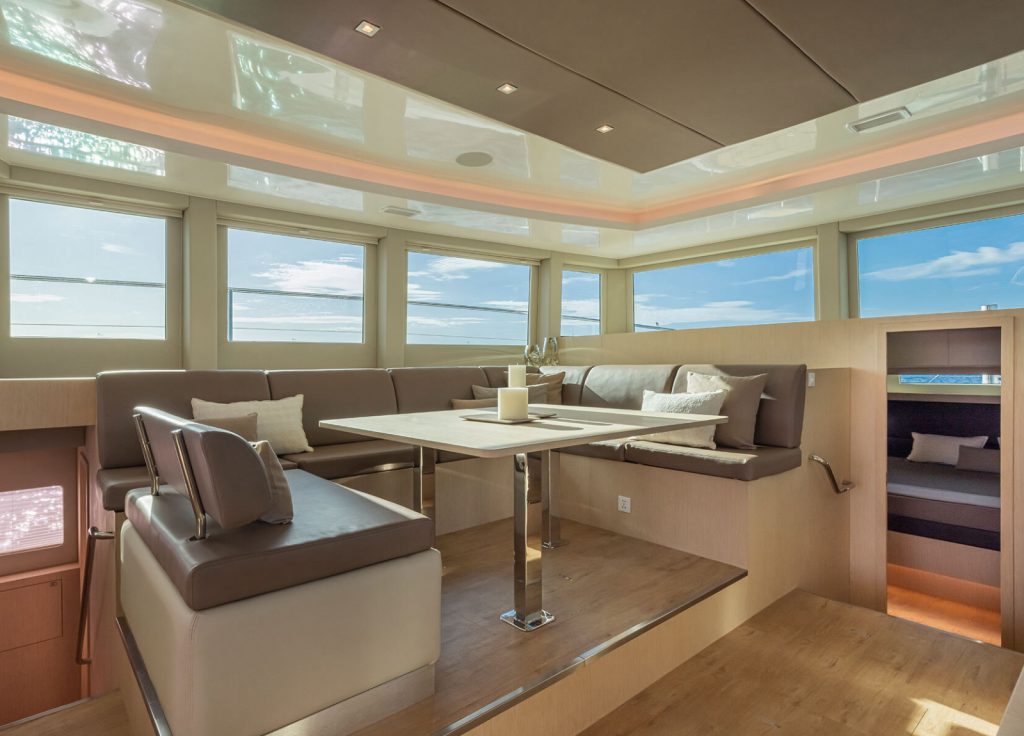 Silent Yachts "Silent Dream" – Essbereich
