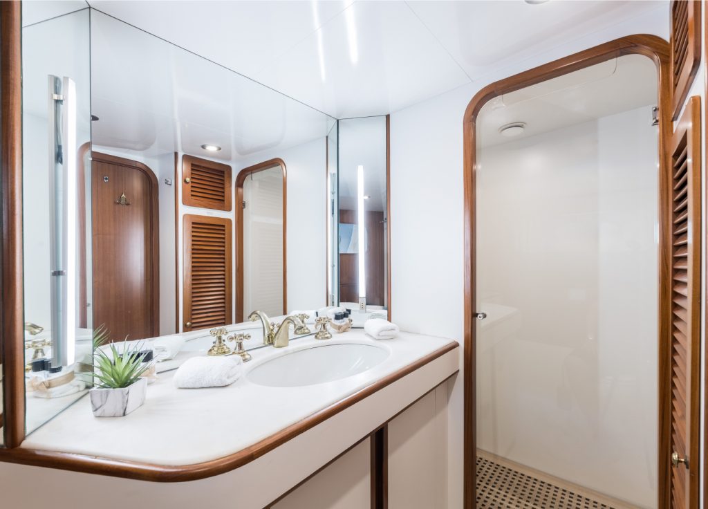 CRN Ancona 34m "Spirit of MK" – Bad