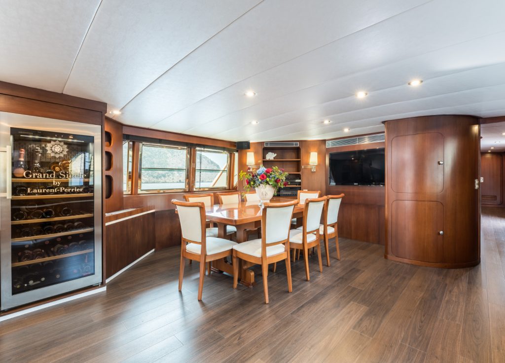 CRN Ancona 34m "Spirit of MK" – Ansicht 7