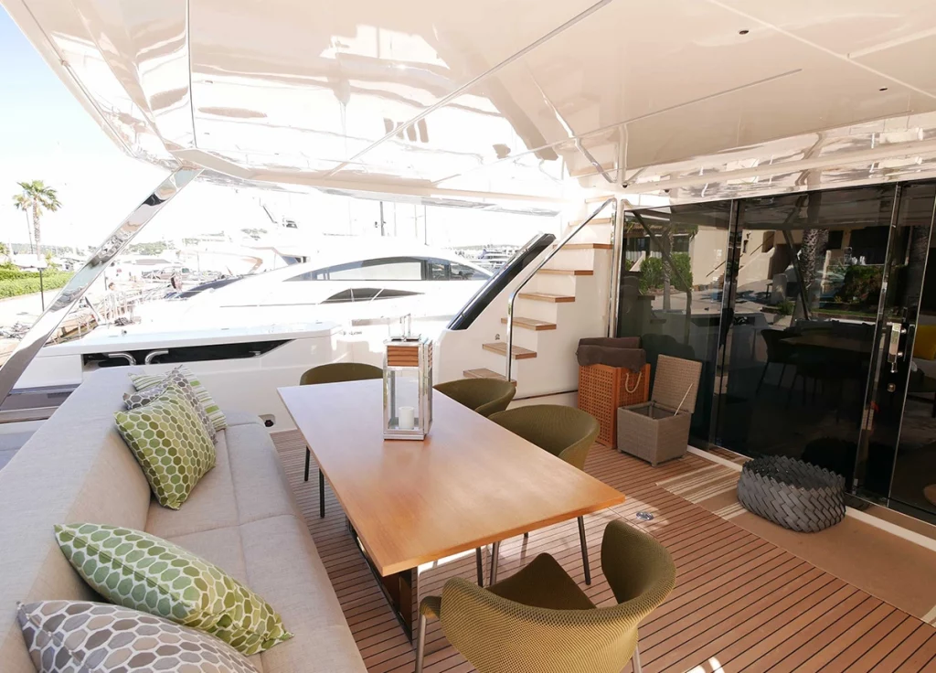 Ferretti 920 "Nineteen 42" – Ansicht 7