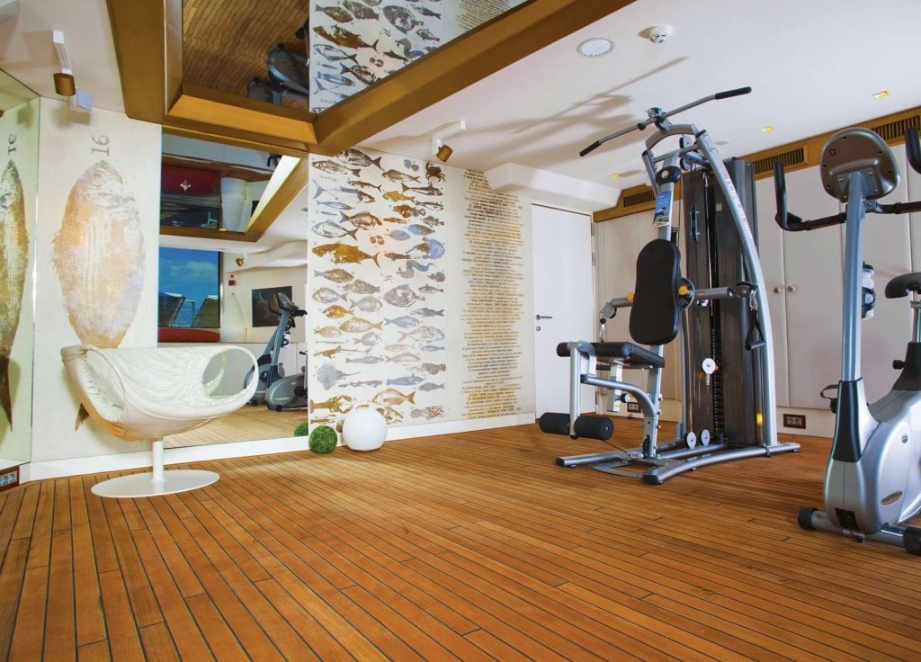 Zepter Yacht 50m "Joy Me" – Fitnessbereich