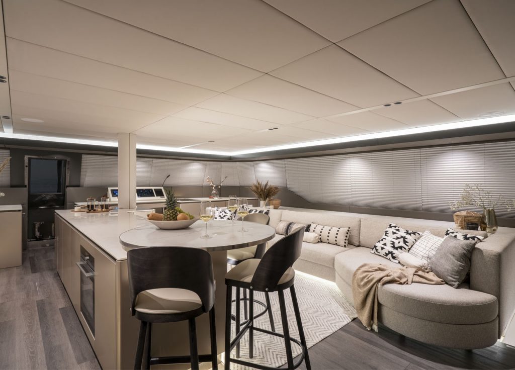 Sunreef 70 "Yolo" – Lounge