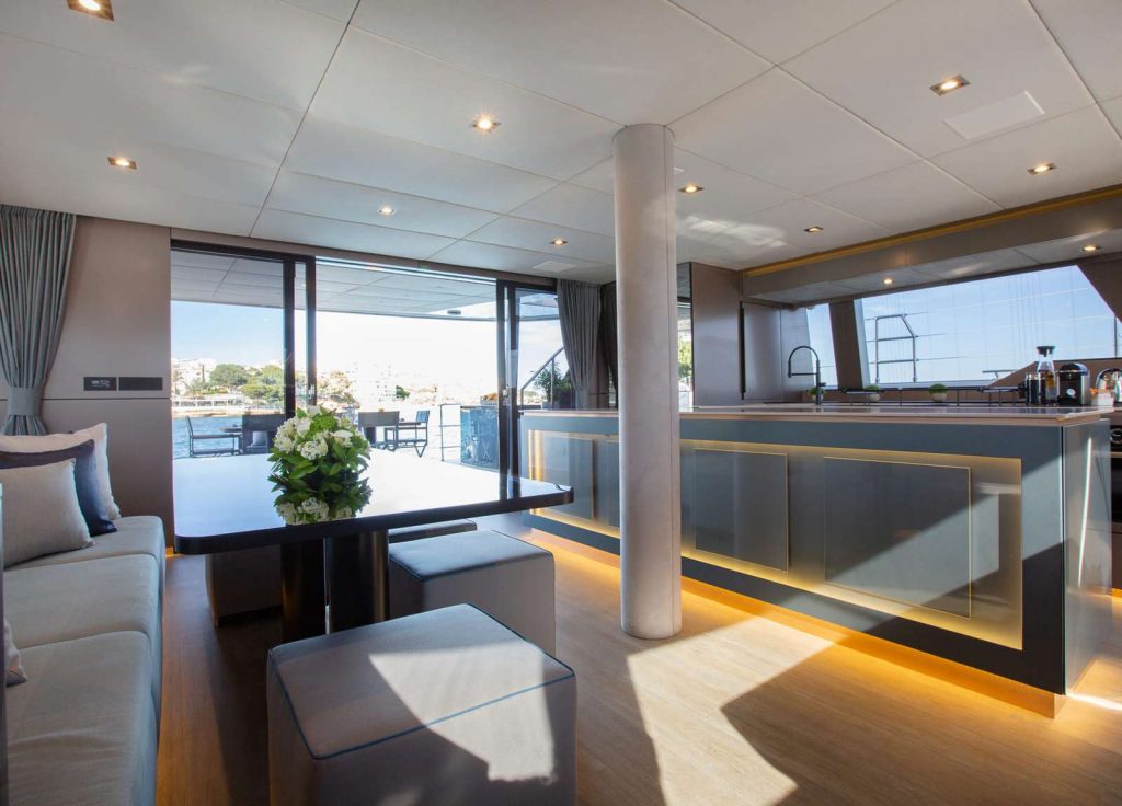 Sunreef 60 "Sunbreeze" – Lounge