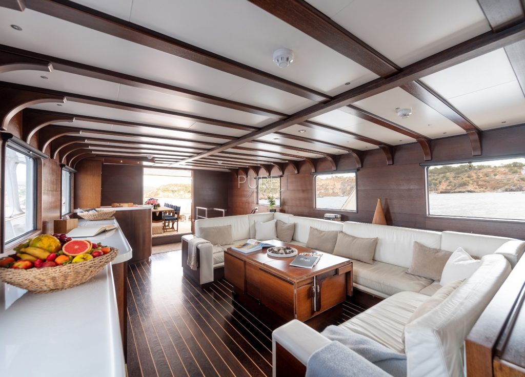 Navetta 31 "Semaya" – Lounge