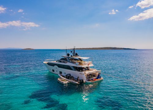 Luxusyacht Sanlorenzo SL102 Asymmetric "Noor II"
