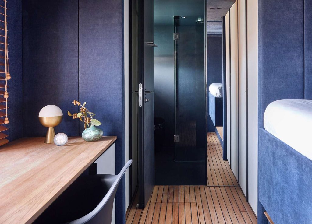 Sunreef Supreme 68 "Midori" – Mastersuite