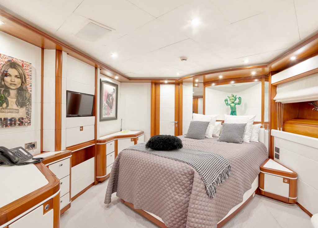 CRN Ancona 130 "Bunker" – Mastersuite