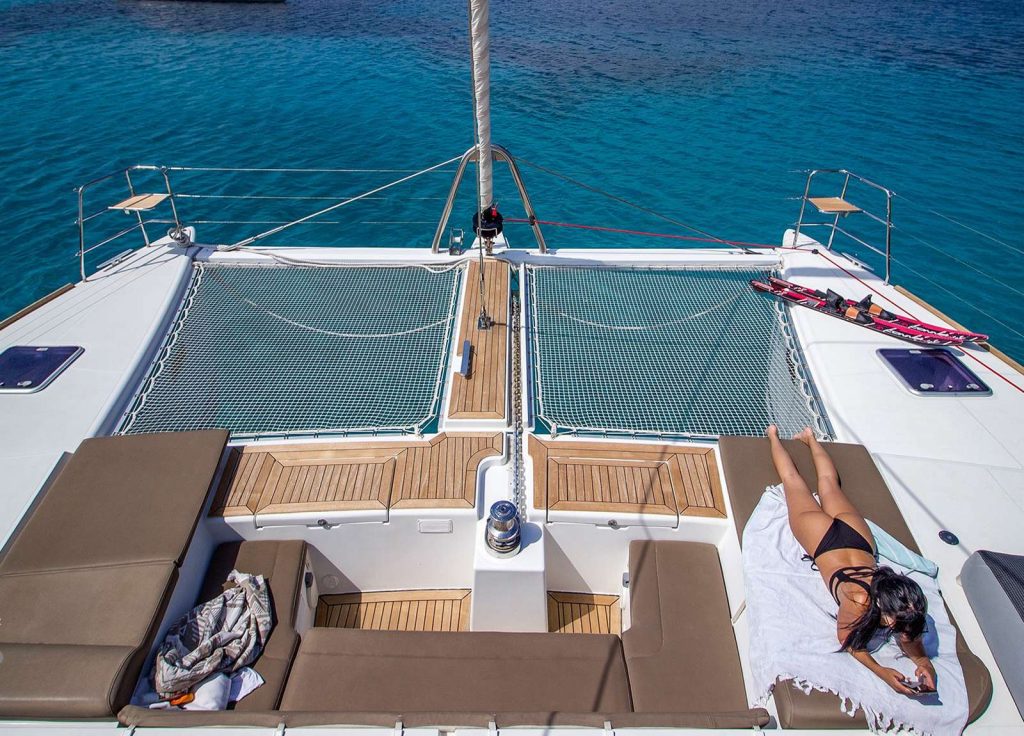 Lagoon 560 S2 "Moya" – Ansicht 3