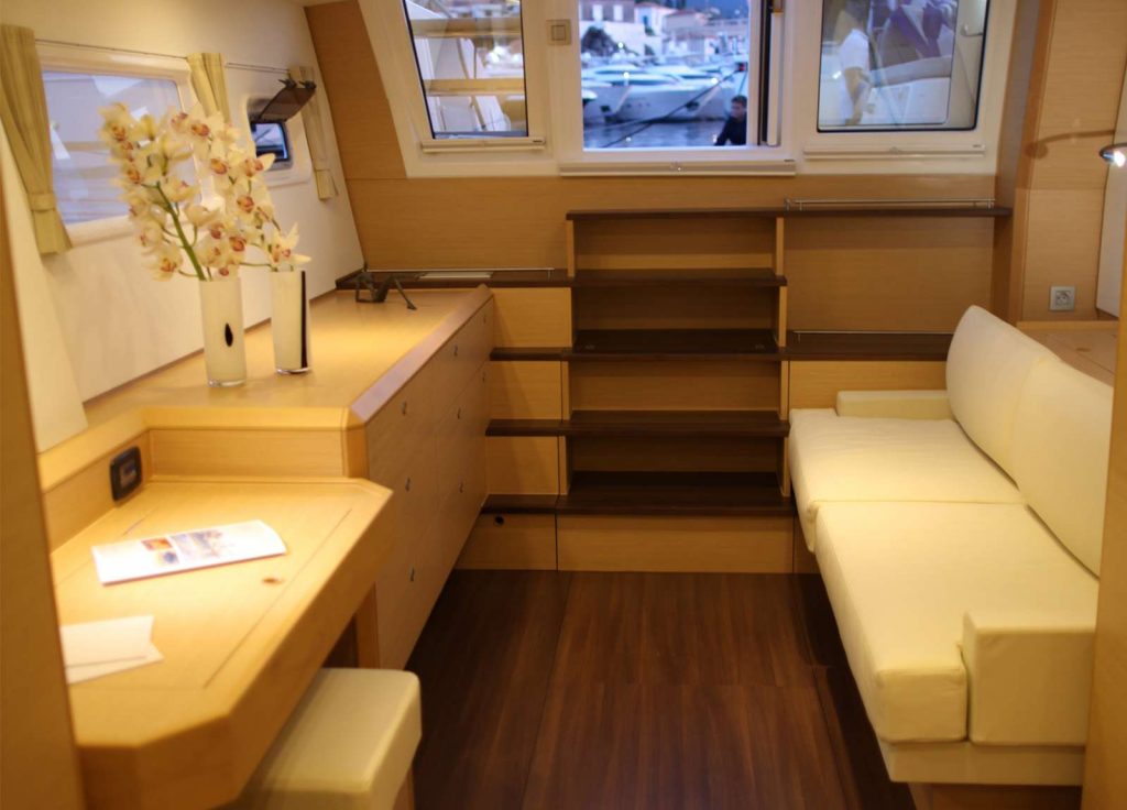 Lagoon 620 "Nova" – Salon
