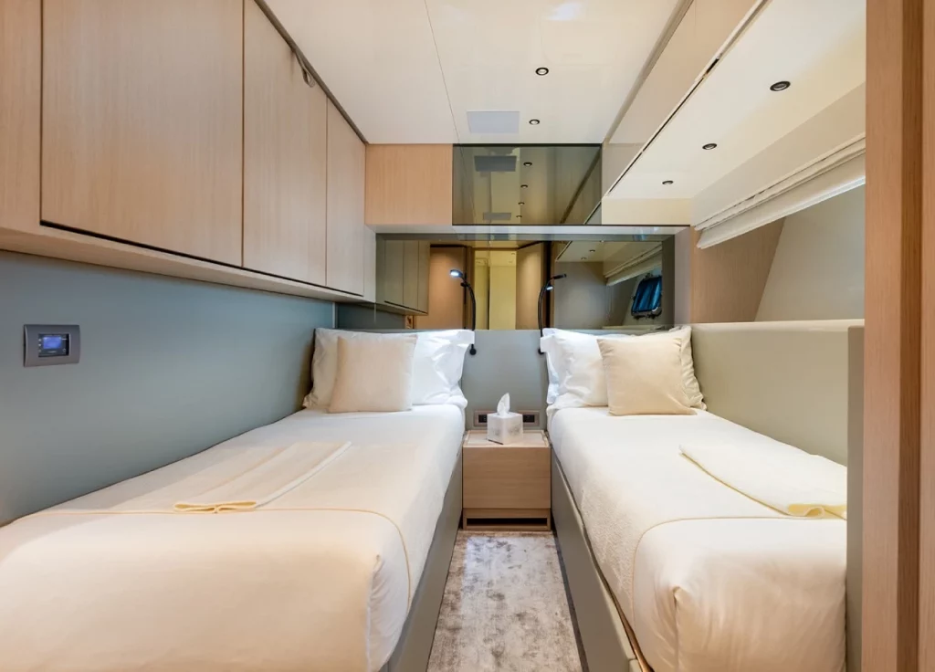 Sanlorenzo SX76 "Cloud IX" – Kabine