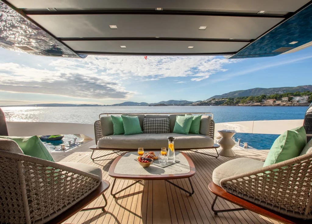 Sanlorenzo SX76 "Cloud IX" – Lounge
