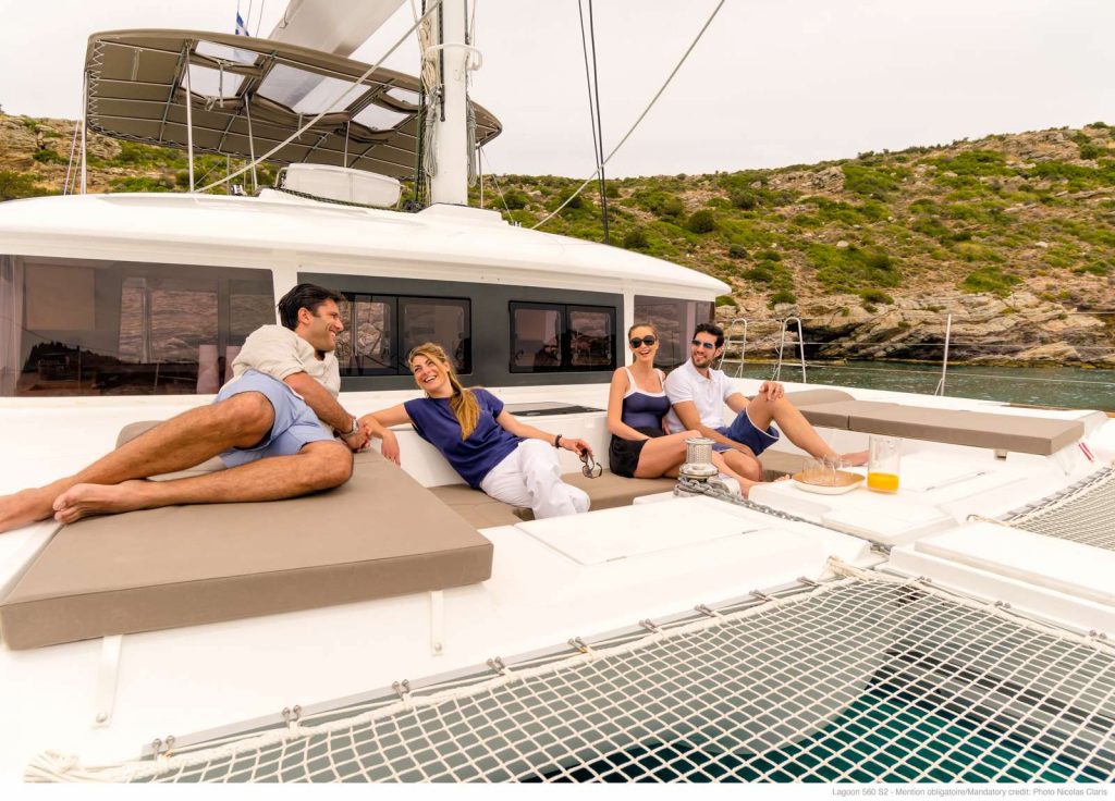 Lagoon 560 S2 "Moya" – Ansicht 4