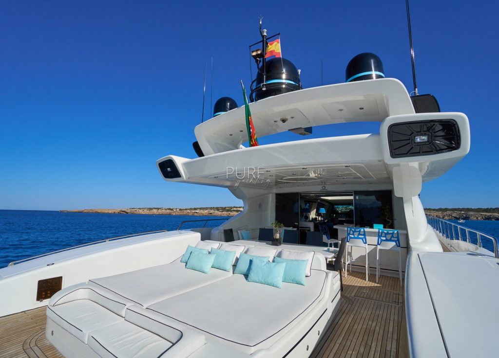 Mangusta 130 "Mrs Grey" – Ansicht 3