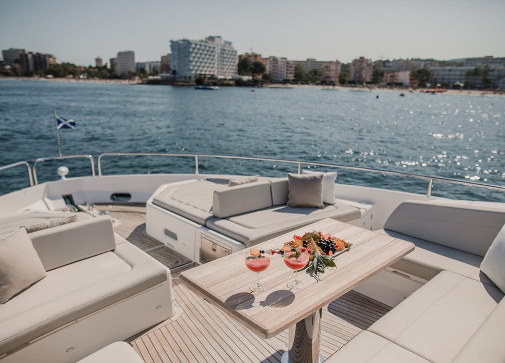 Sunseeker 76 "Lady M" – Sonnendeck