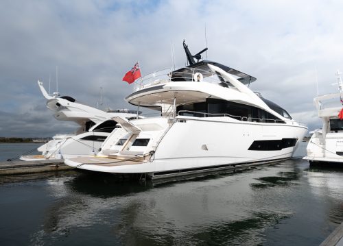 Luxusyacht Sunseeker 86 "Sea Water II"