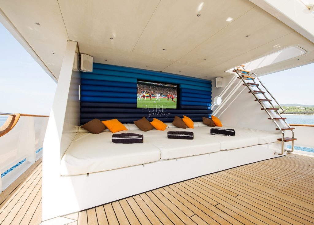 Navetta 31 "Semaya" – Oberdeck