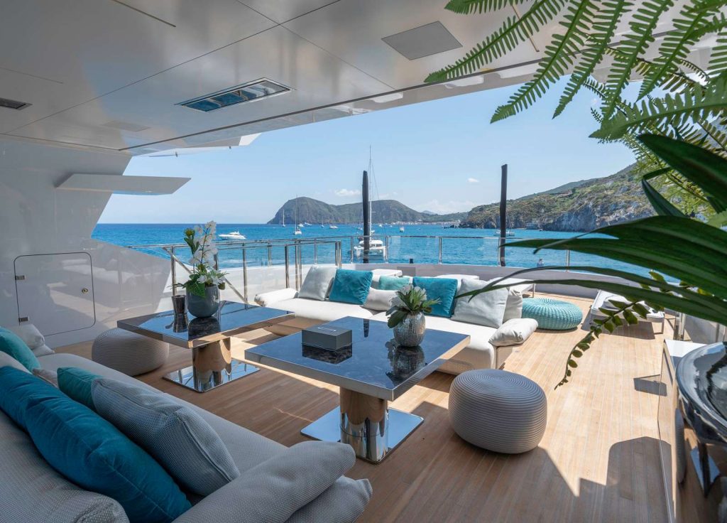 Rossinavi 50m "LEL" – Oberdeck