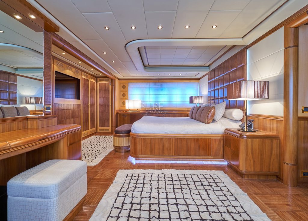Mangusta 130 "Mrs Grey" – VIP-Kabine