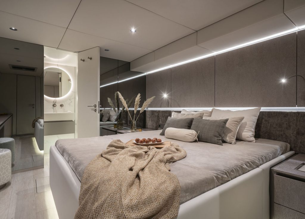 Sunreef 70 "Yolo" – VIP-Kabine
