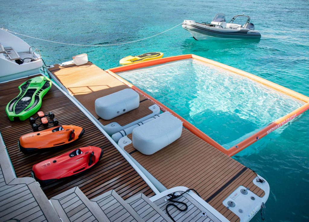 Sunreef 60 "Sunbreeze" – Wasserspielzeug
