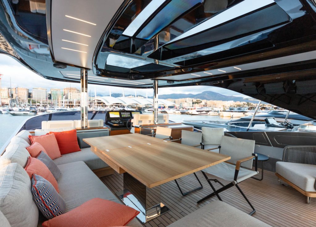 Rizzardi Posillipo "My Life Five II" – Essbereich