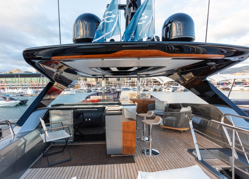 Rizzardi Posillipo "My Life Five II" – Flybridge